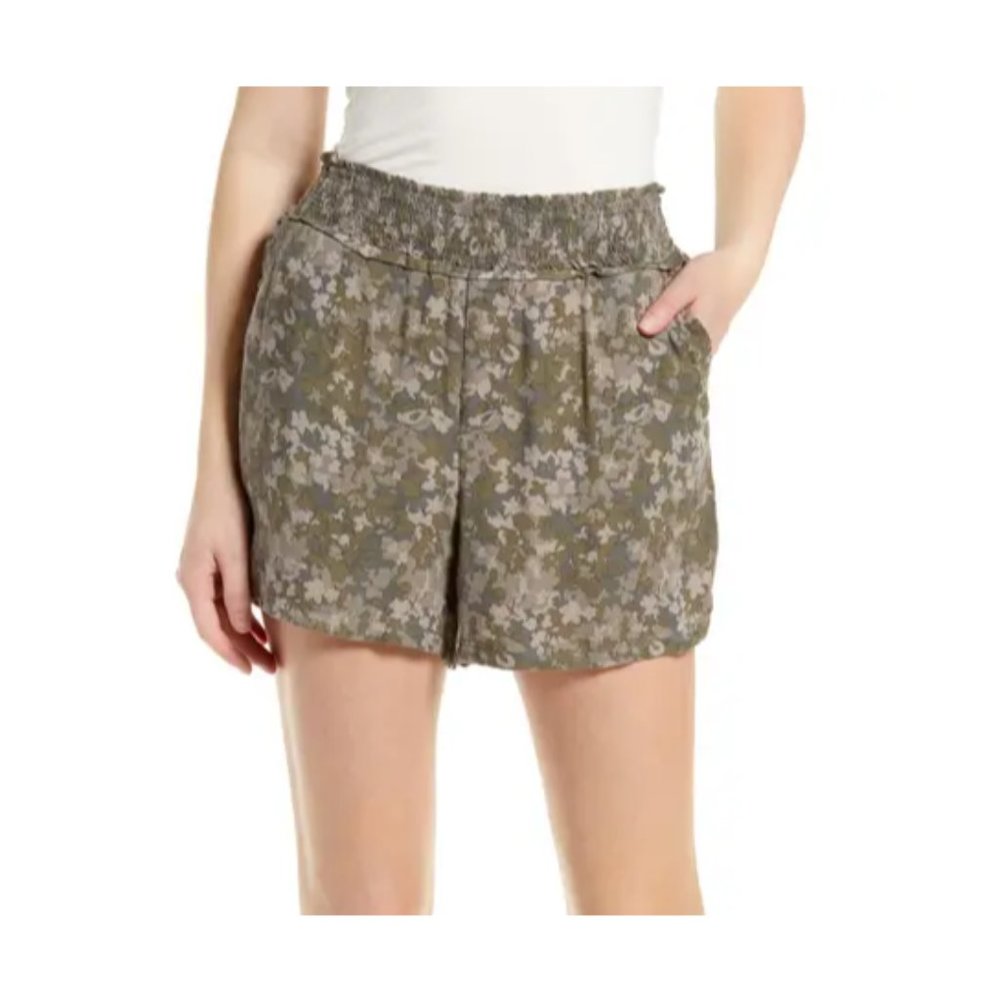 New WIT & WISDOM Smock High Rise Shorts Sizes XS / S Moonrock Green Beige Floral